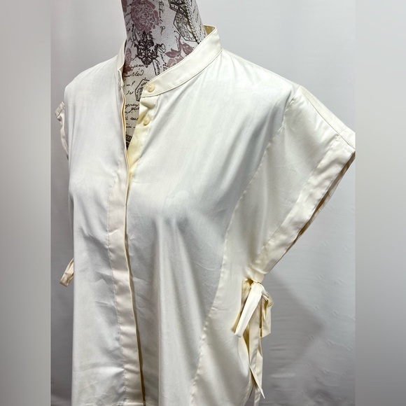 BLACK LABEL by CHICOS Cream drop shoulder button down size M. - Picture 4 of 12